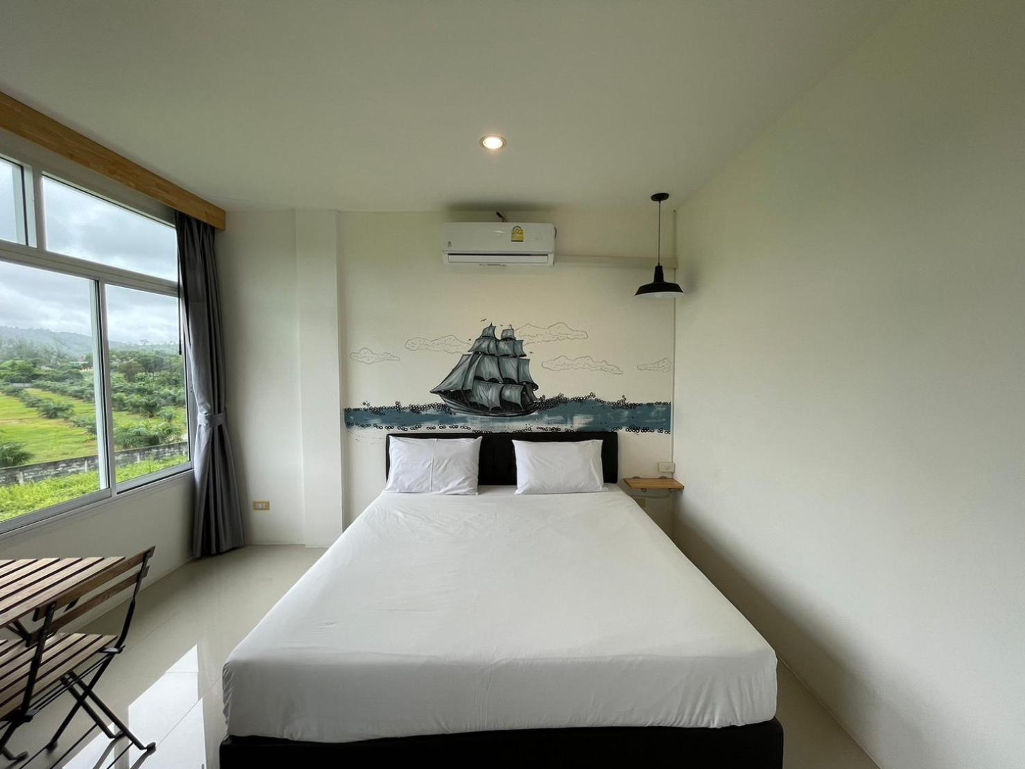 Dwell Phuket Airport Hotel At Naiyang Nai Yang Beach Extérieur photo