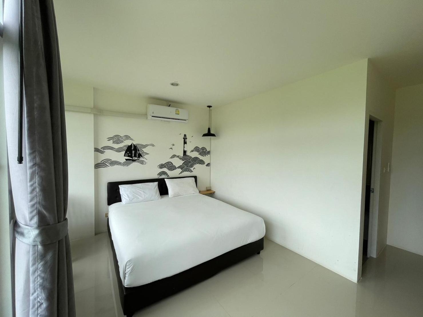 Dwell Phuket Airport Hotel At Naiyang Nai Yang Beach Extérieur photo